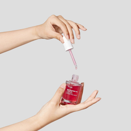 Anua Niacinamide 10 TXA 4 serum dropper in hand – face serum, view 4