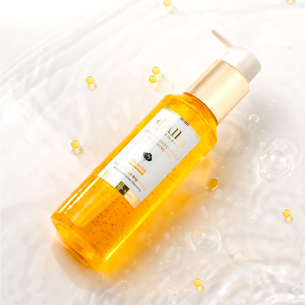 d'Alba Vita Toning Capsule Cleansing Oil 150 ml – Facial Cleansers, view 3
